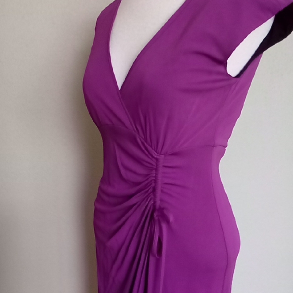 Nanette Lepore Ruched Faux Wrap Magenta Midi Dress V-Neck Stretch Jersey Size 2 - Picture 2 of 8